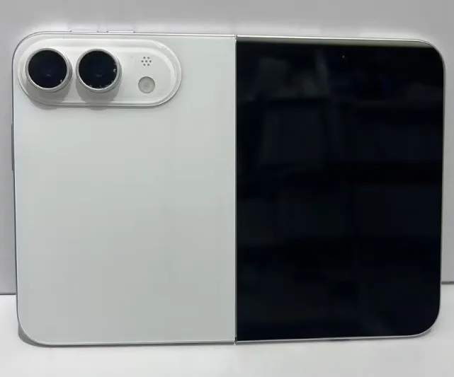 تسريب جديد يكشف ملامح iPhone Fold قبل الإعلان الرسمي
