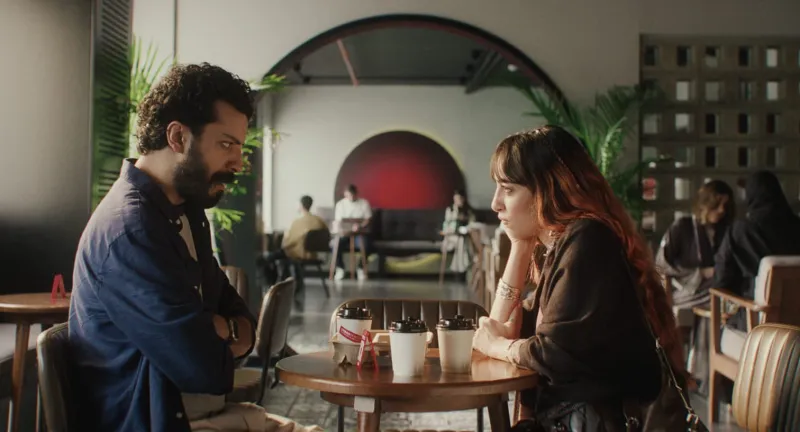 بعد عرضه العالمي الأول بجدة.. فيلم "مسألة حياة أو موت" يجمع صناع السينما في الرياض (فيديو)