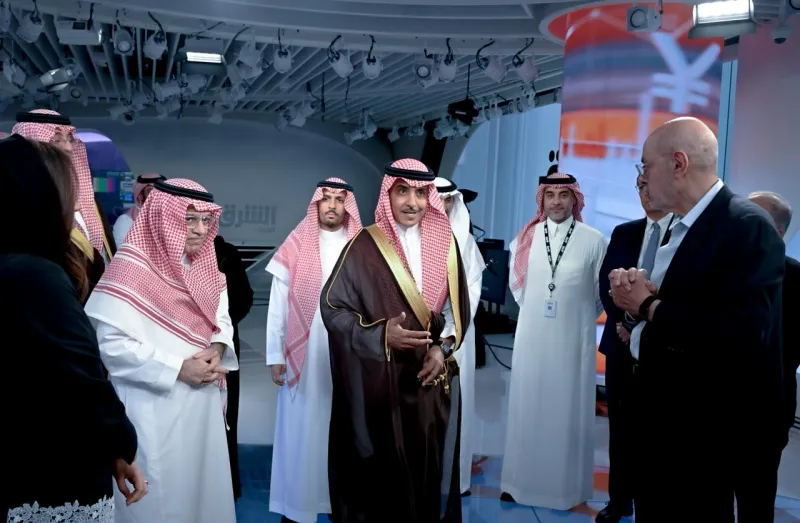 وزير الإعلام السعودي يزور المقر الجديد لـ"شبكة الشرق" في الرياض