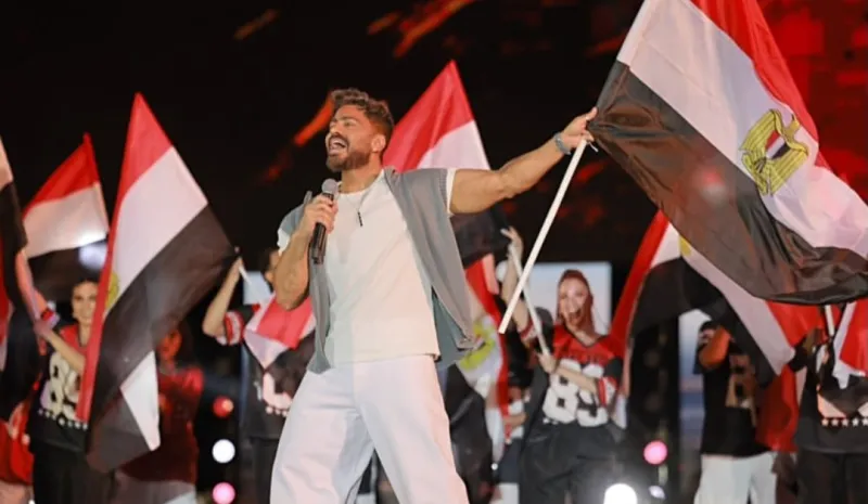 تامر حسني يستعيد ذكرياته الكروية مع الأهلي تزامنًا مع أجواء كأس العالم 2026 ( فيديو)
