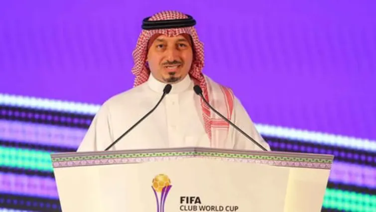 عقب إخفاق المونديال.. الدعيع يحدد مرشحه لرئاسة الاتحاد السعودي (فيديو)