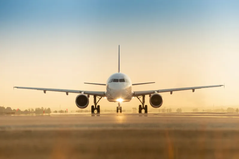 لماذا تقوم الطائرات بتفريغ وقودها قبل الهبوط الاضطراري؟