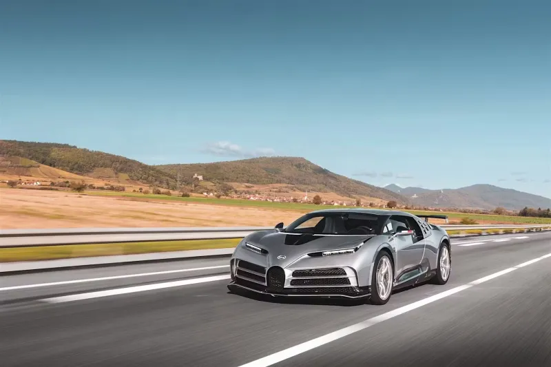  Bugatti Centodieci النادرة.. نظرة على مواصفاتها بعد رصدها في مهرجان غودوود