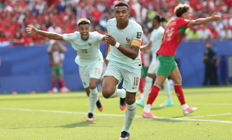 حلم المغرب ينتهي.. فرنسا تمنع أسود الأطلس من تكرار إنجاز مونديال 2022