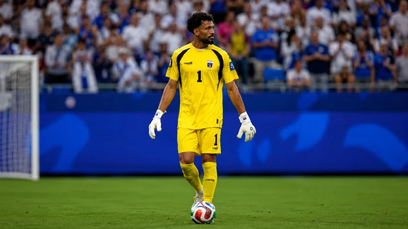 قيمته 50 ألف يورو.. من هو فوزينيا صائد صواريخ ميسي؟