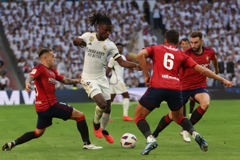 بعد الانتقادات الأخيرة.. تعرّف على أبرز أرقام كامافينجا بقميص ريال مدريد