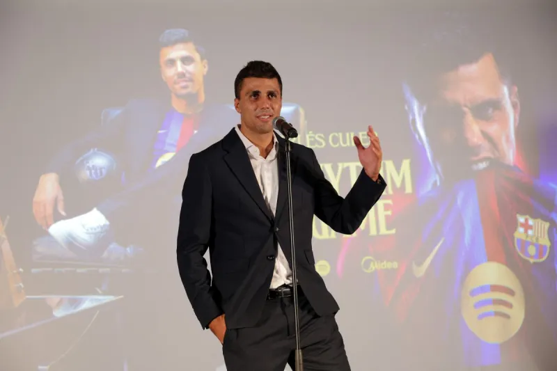 هجوم مدريدي على رودري بعد اختياره التوقيع لبرشلونة