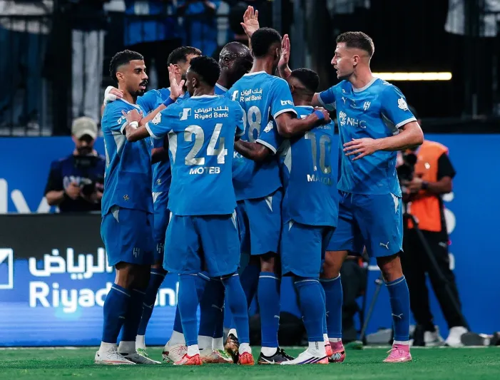 جدول ترتيب دوري روشن بعد انتصار الهلال وسقوط سلسلة الحارس ياسين بونو