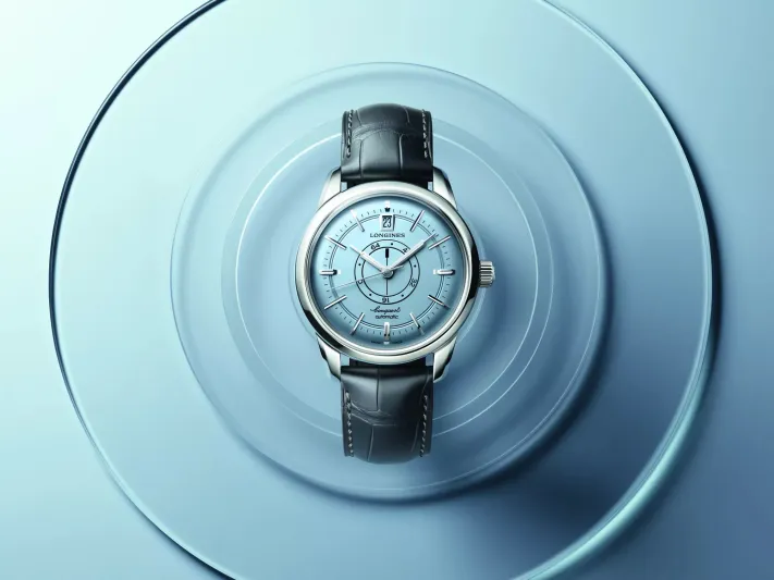 Longines تطرح تفسيرًا جديدًا لساعة Conquest Heritage Central Power Reserve