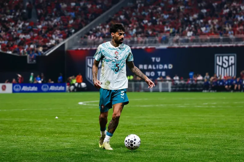 صفقة خط وسط الدفاع المرتقبة لفريق النصر.. من هو سامو كوستا لاعب ريال مايوركا؟