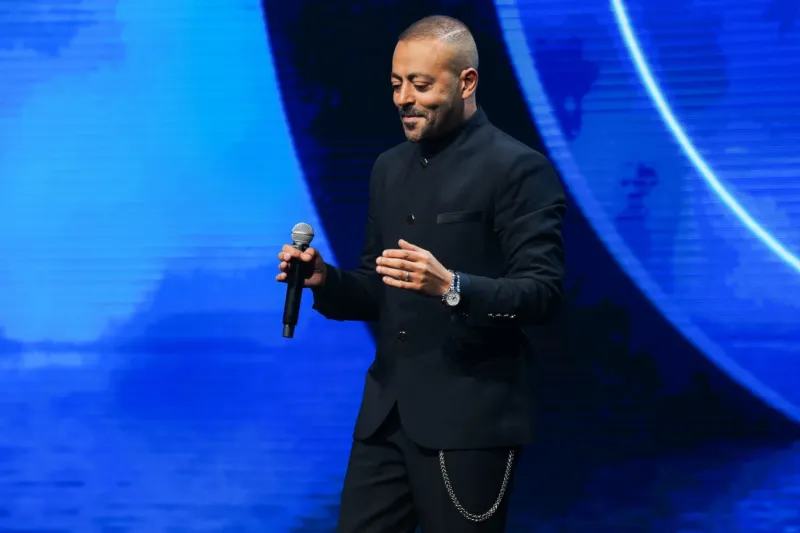 تفاصيل وموعد حفل تامر عاشور على مسرح طلال مداح بأبها