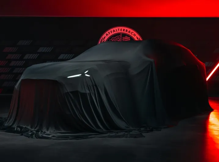 مرسيدس-AMG تشوّق عشاق السيارات الرياضية بـSUV كهربائية جديدة