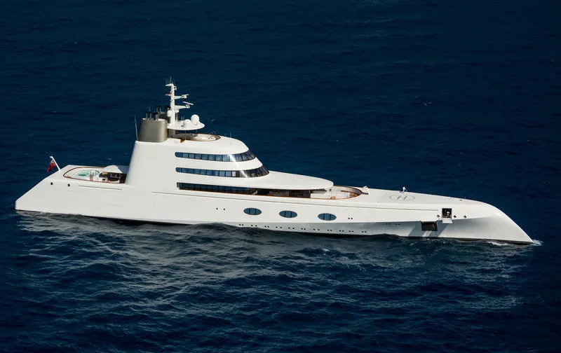 خلف كواليس الرحلة الأولى.. قصة اليخت Motor Yacht A ولوحات مونيه الثمينة