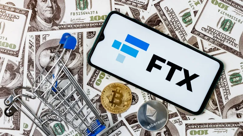 بيتكوين تتجاوز 65 ألف دولار.. ما سر مكاسبها الأخيرة؟ 