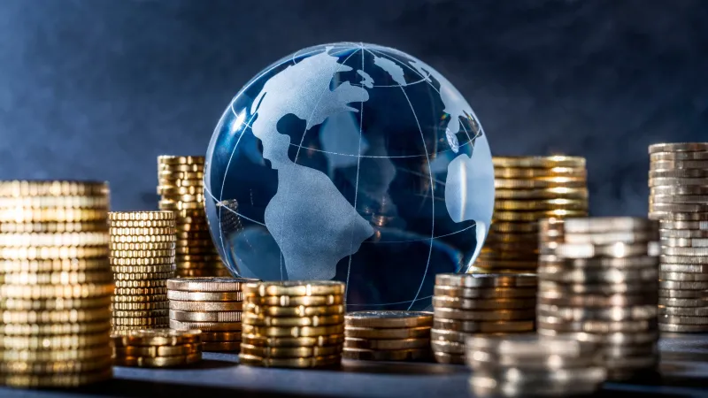 بيتكوين تهبط دون هذا المستوى وسط ضغوط الأسواق العالمية 
