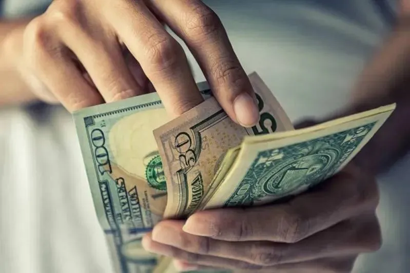 أسعار العملات مقابل الريال السعودي اليوم 