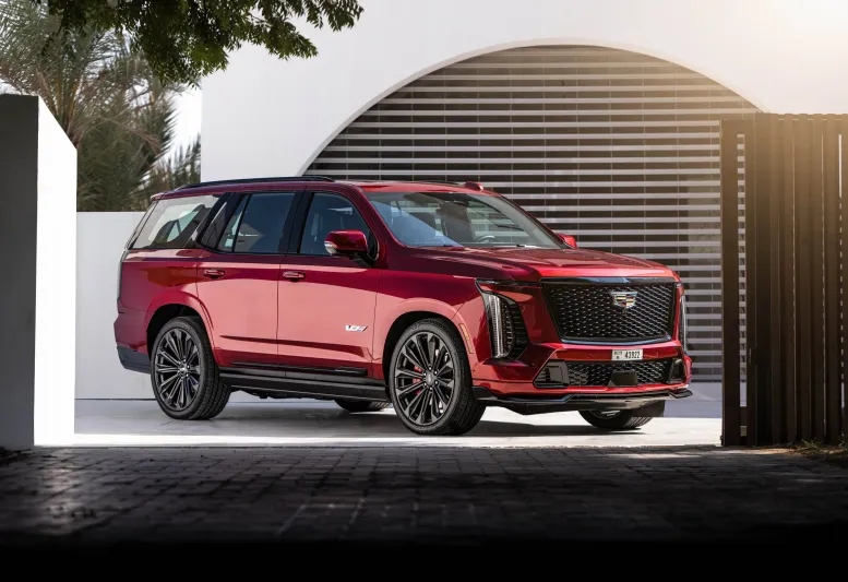 Cadillac Escalade  أسطورة الفخامة المعاصرة