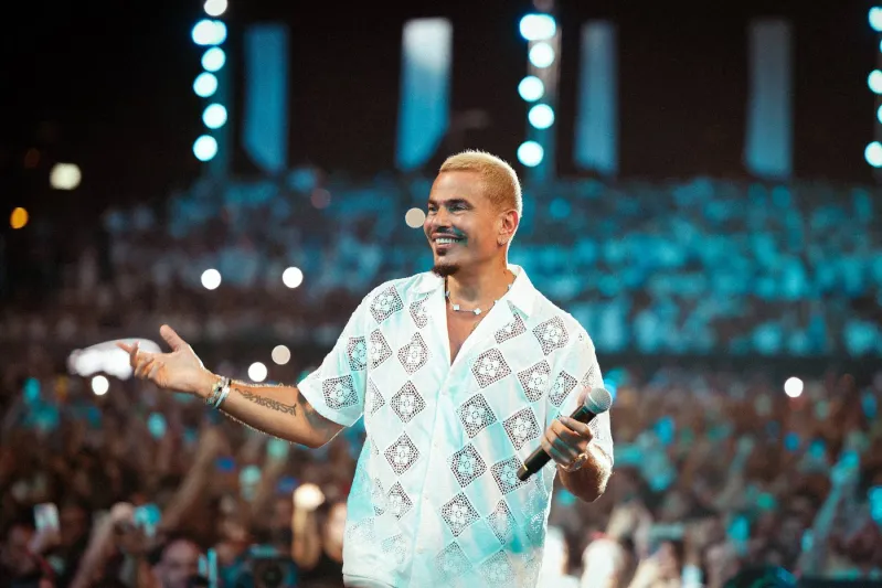من عمرو دياب إلى بيونسيه.. لماذا يختار النجوم أزياء جمهورهم؟