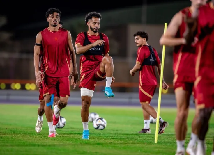 مواعيد مباريات اليوم.. صدام مانشستر يونايتد والسيتي وجولة روشن