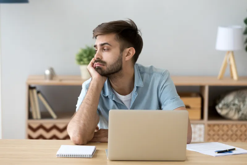 كيف تُشعل تفاصيل صغيرة صراعات كبرى بين جيل Z ومديريهم في بيئات العمل؟