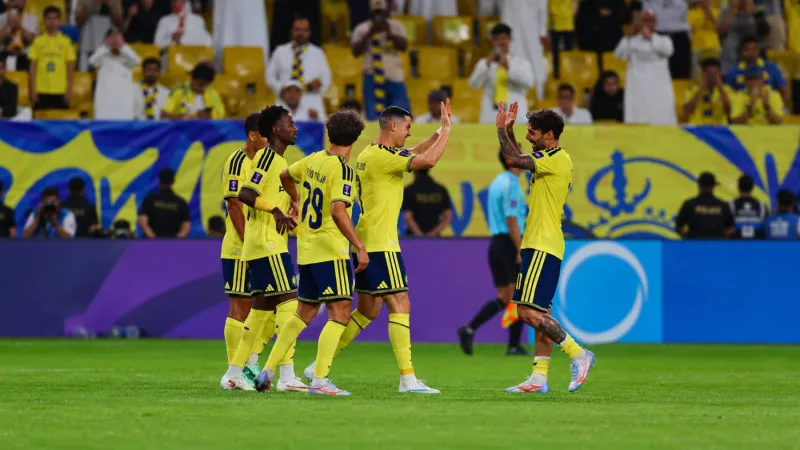 أغلى لاعبي النصر ونيوم.. رونالدو في مواجهة نجوم الفريق الصاعد
