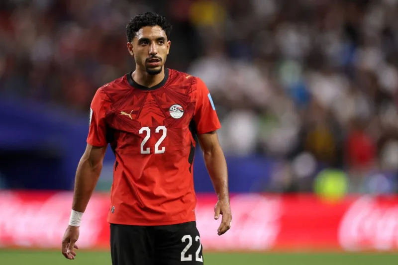 أزمة لنجم منتخب مصر في لندن.. لماذا عُوقب عمر مرموش بسبب سيارته الفاخرة؟