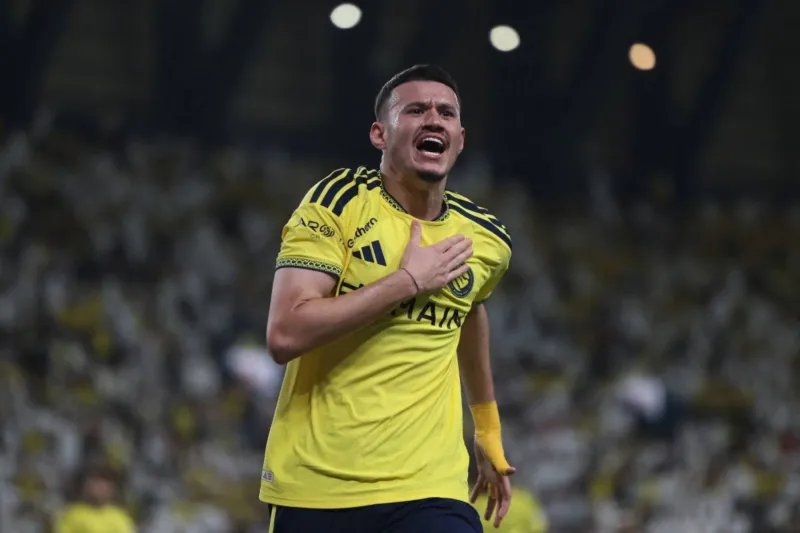 قبل مباراة النصر والخلود.. هدف واحد يفصل الحمدان عن أفضل مواسمه