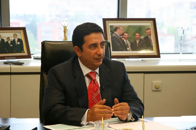 محمد سليمان العمر : الرئيس التنفيذي لبيت التمويل الكويتي والدتي علمتني تحدي الصعاب