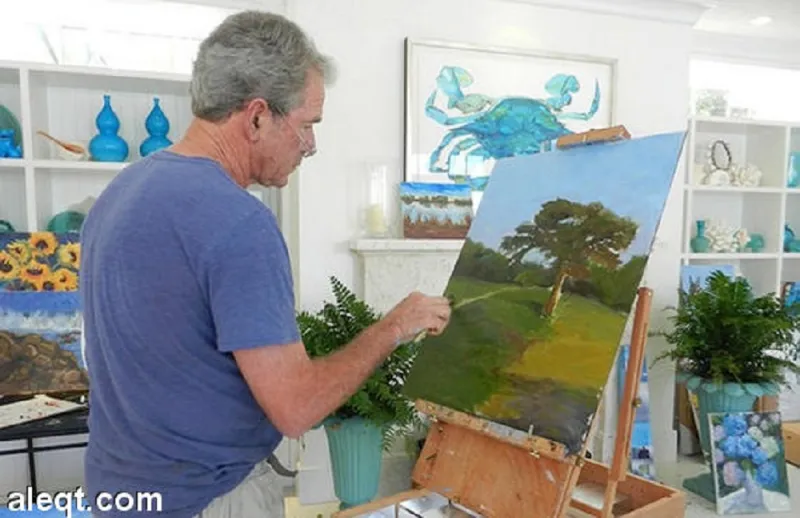 جورج بوش الابن يكشف عن أعماله الفنية في معرض خلال شهر ابريل