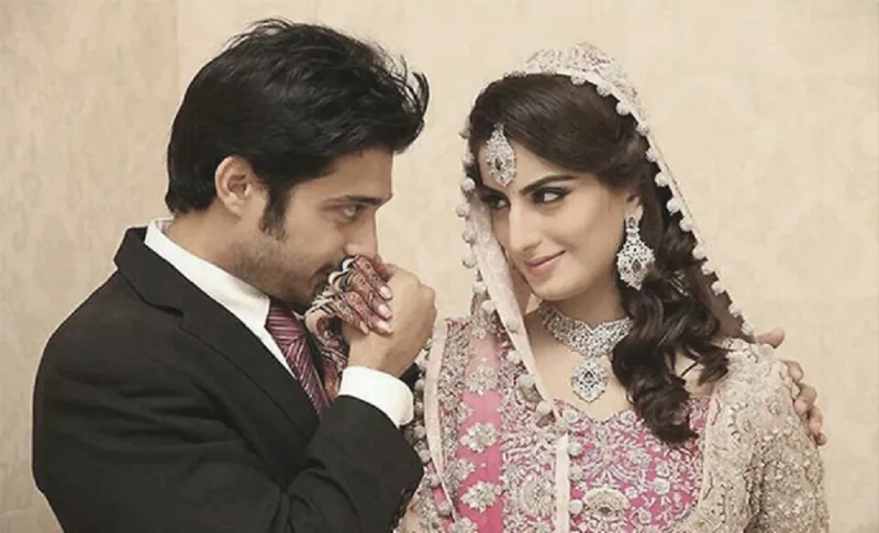 وفاة نجمة "بوليوود" الشابة صنعاء خان