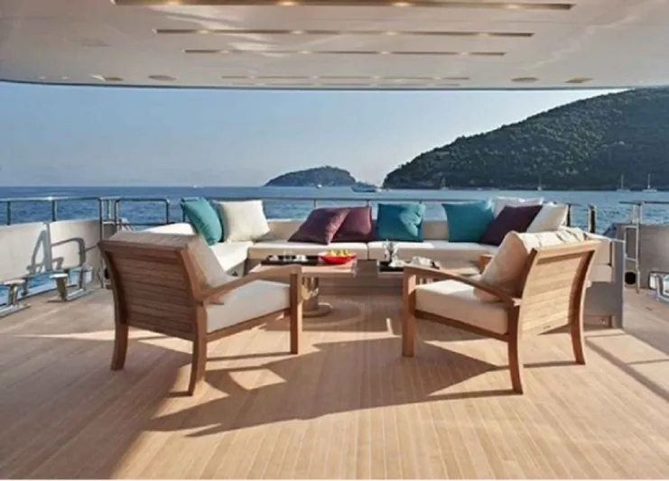 بالصور: يخت  الشيخ محمد بن راشد بسعر 350 مليون دولار