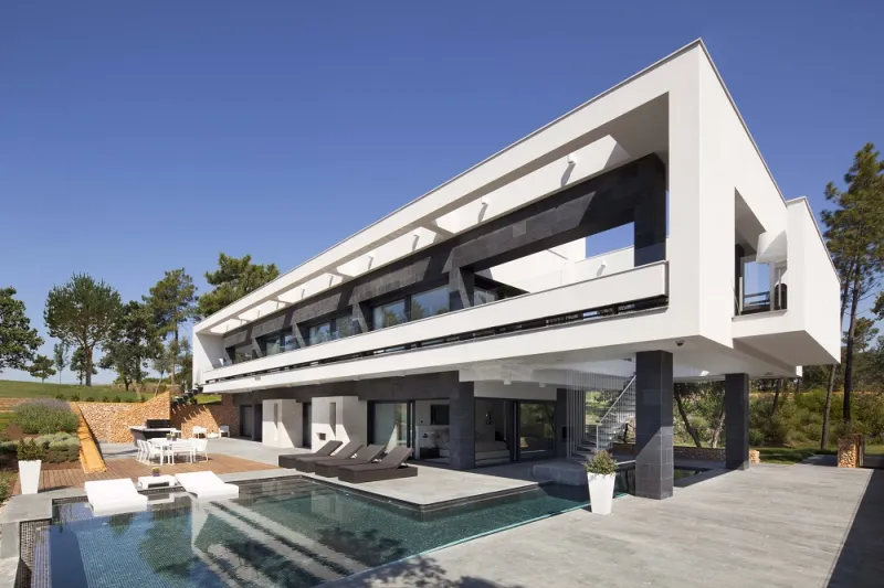 منتجع بي جي إي كاتالونيا  أكثر وجهات الاسترخاء والرفاهية تألقاً في أوروبا