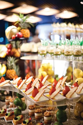 بالصور: وجهة مثالية للطعام يوم الجمعة بدبي.