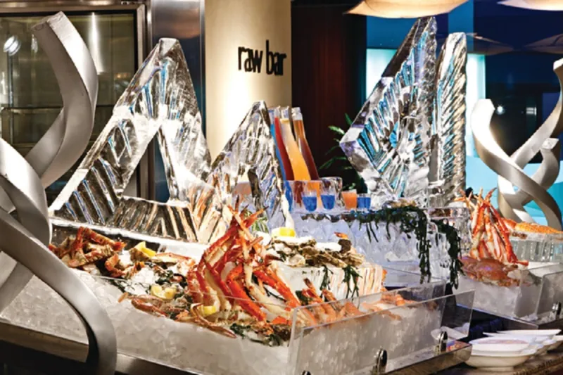 بالصور: وجهة مثالية للطعام يوم الجمعة بدبي.