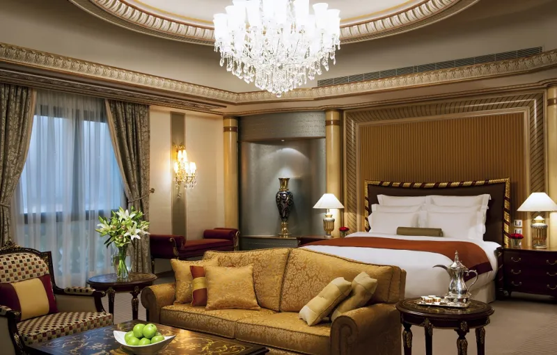 فندق ريتز-كارلتون الرياض تجربة راقية باسلوب استثنائي