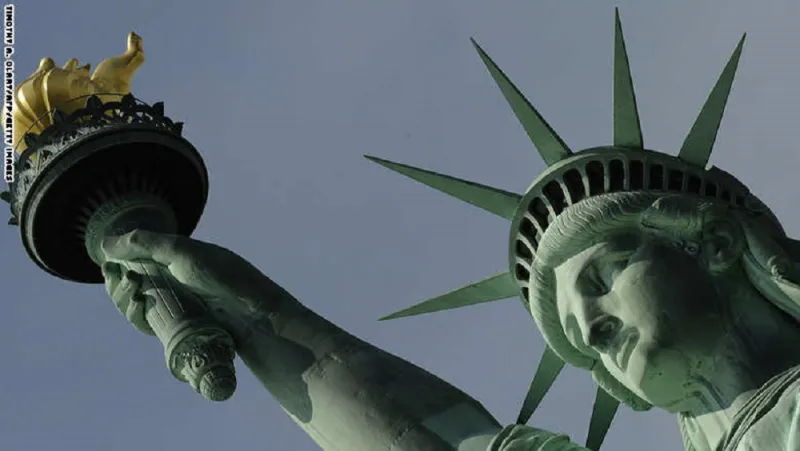 استثمر مليون دولار وأحصل على حق الإقامة بأمريكا