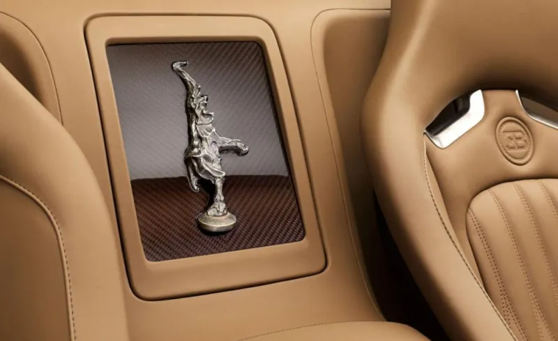 بالصور: بوجاتى تكشف عن اسطورتها الرابعة بسعر 11 مليون ريال 