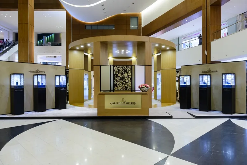 جيجر لوكولتر تقدم جديدها من الكويت