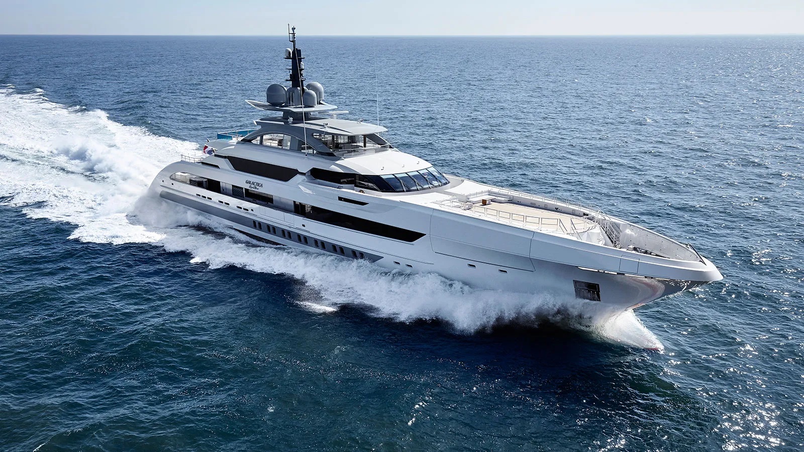 Galactica Super Nova, Heesen Yachts