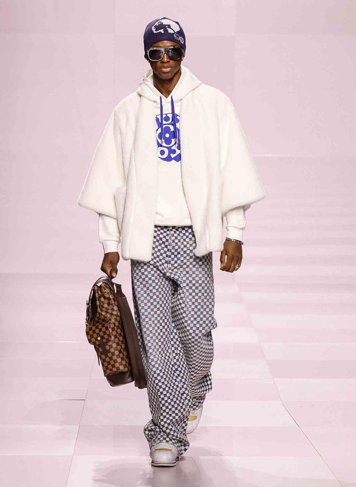 4%20-%20LOUIS%20VUITTON%20MEN%20copy.jpg