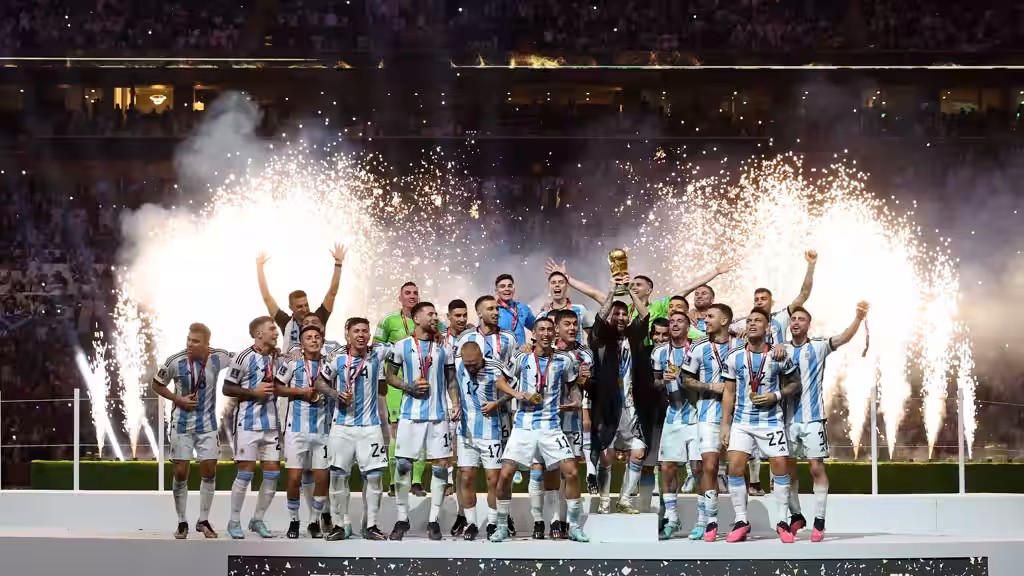 تتويج منتخب الأرجنتين بنسخة قطر 2022 