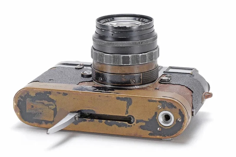 كاميرا لايكا نادرة عمرها 70 عامًا تُعرض في مزاد