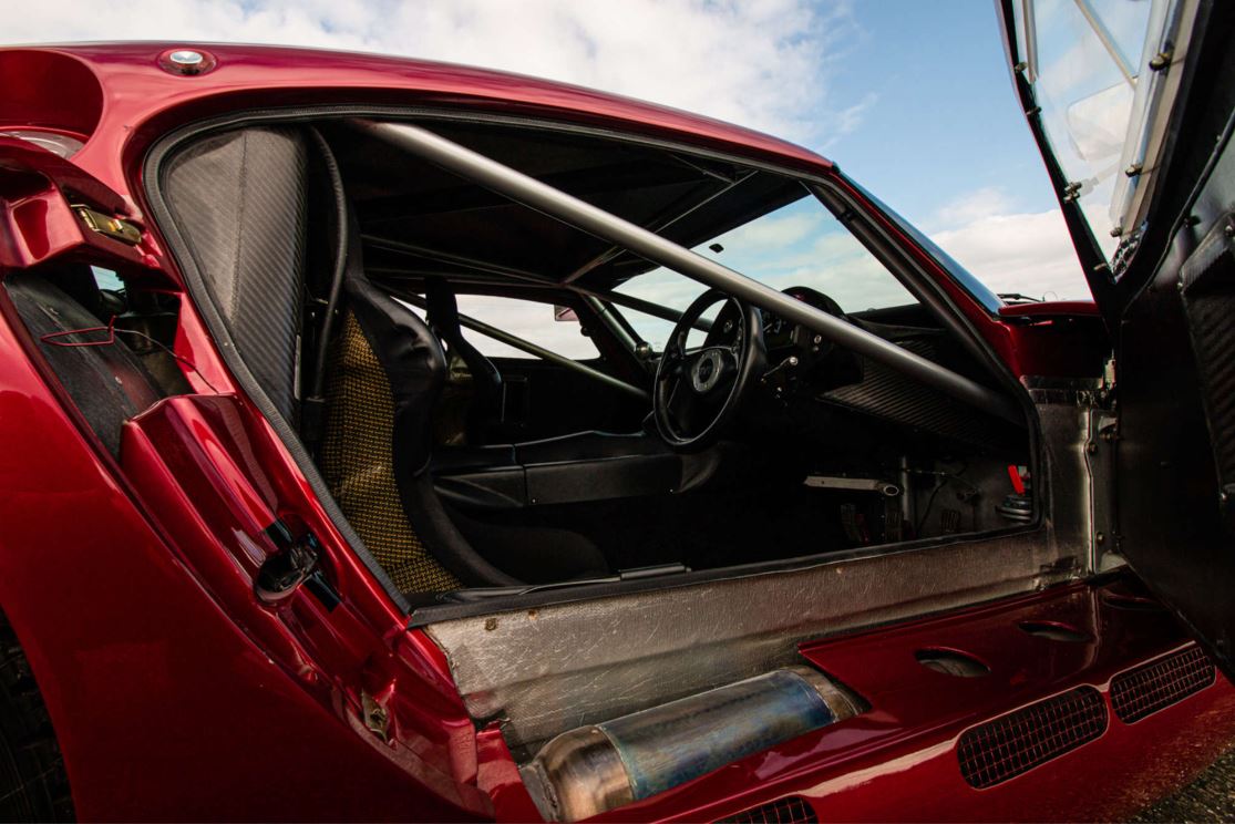 سيارة Cerbera Speed 12 للبيع في مزاد ببريطانيا