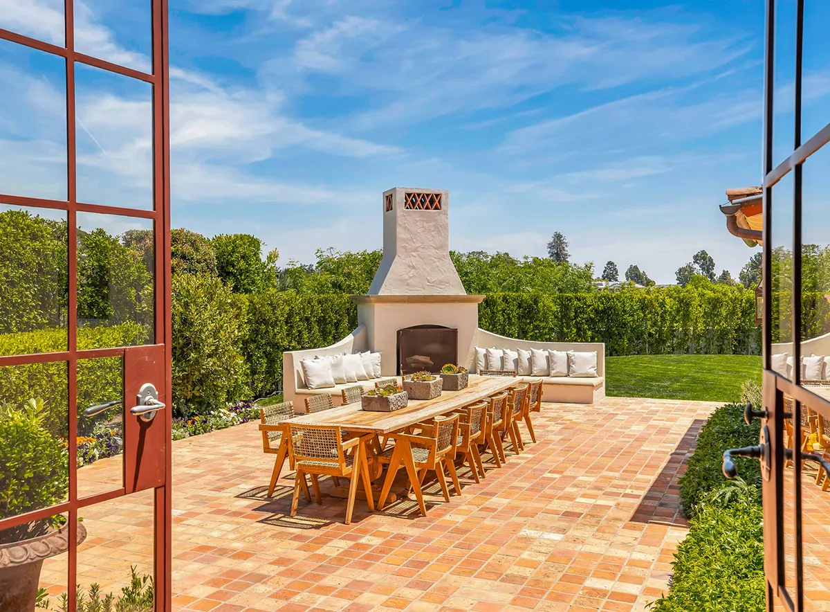 منزل "Home Again" في لوس أنجلوس يُعرض للبيع مقابل 9.5 مليون دولار