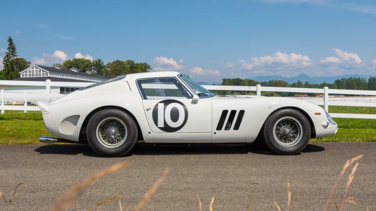 توقعات سعر Ferrari 250 GTO في مزاد 2026: هل يتجاوز 52 مليون دولار؟