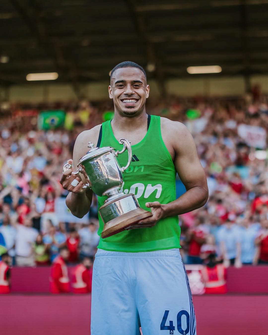 برشلونة يواصل البحث عن تعزيزات دفاعية من البريميرليغ رغم إغلاق الميركاتو (فيديو)