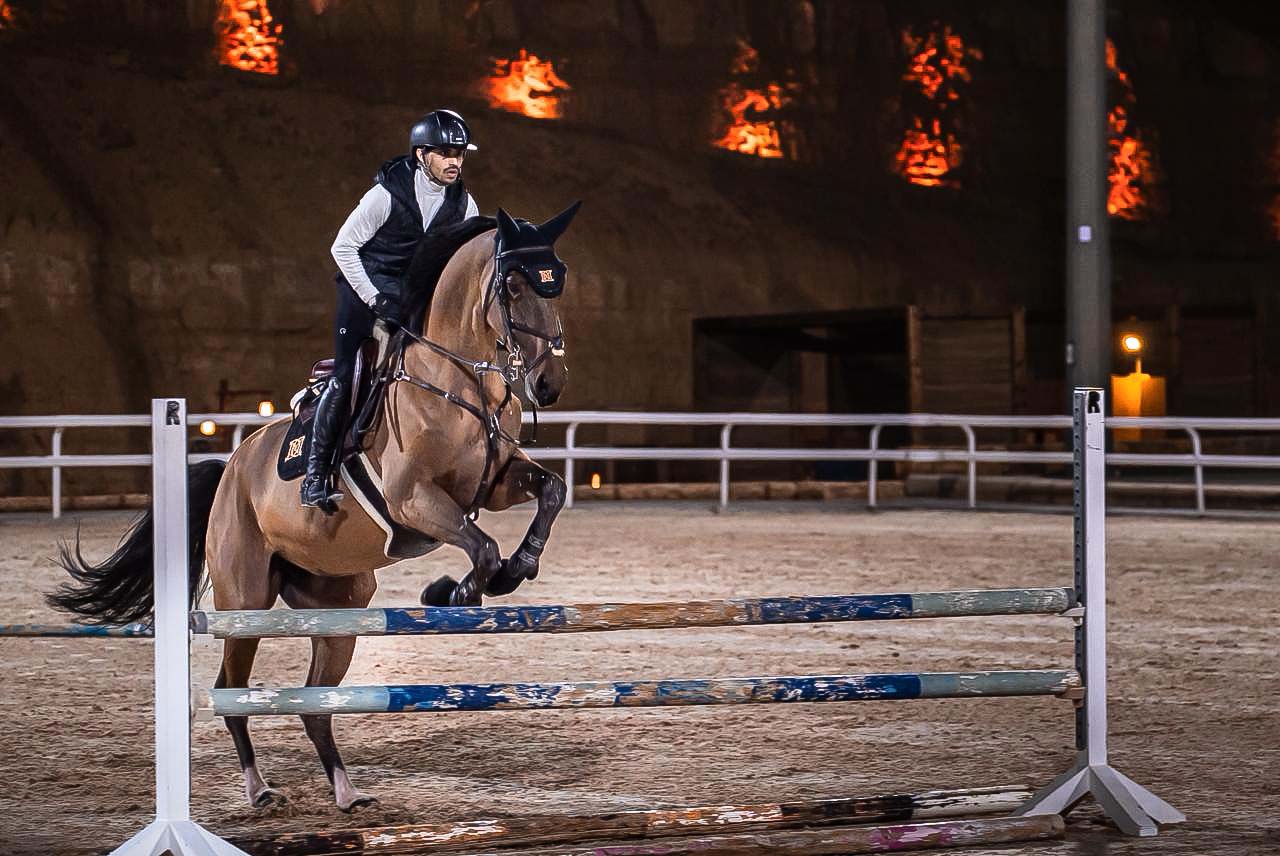 الفروسية… إرث تتناقله الأجيال