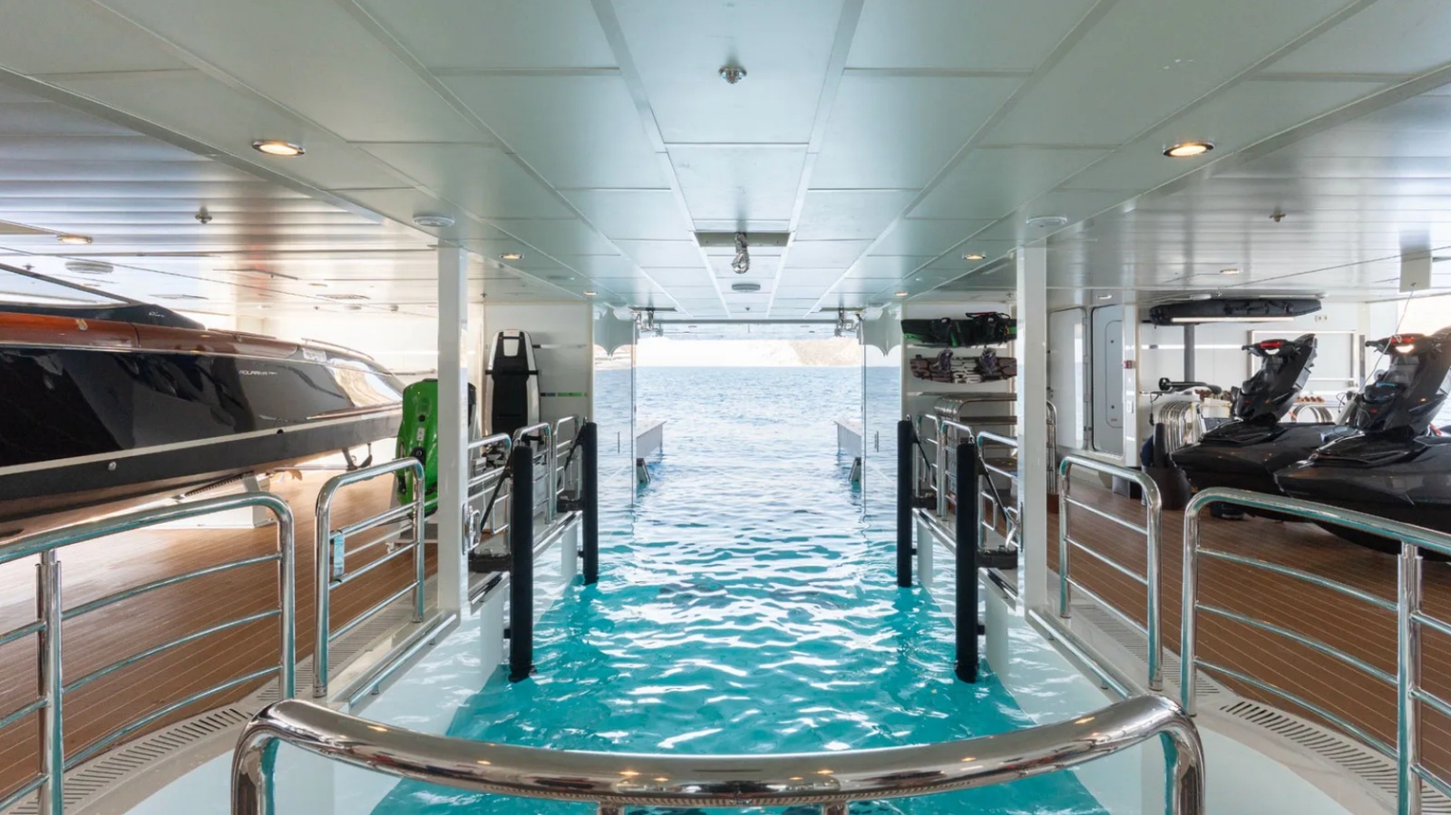 I Dynasty.. تحفة بحرية بسعر 240 مليون يورو