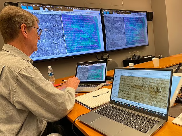 وثيقة "ماجنا كارتا" الأصلية تظهر فجأة بعد شرائها بـ20 جنيهًا فقط!