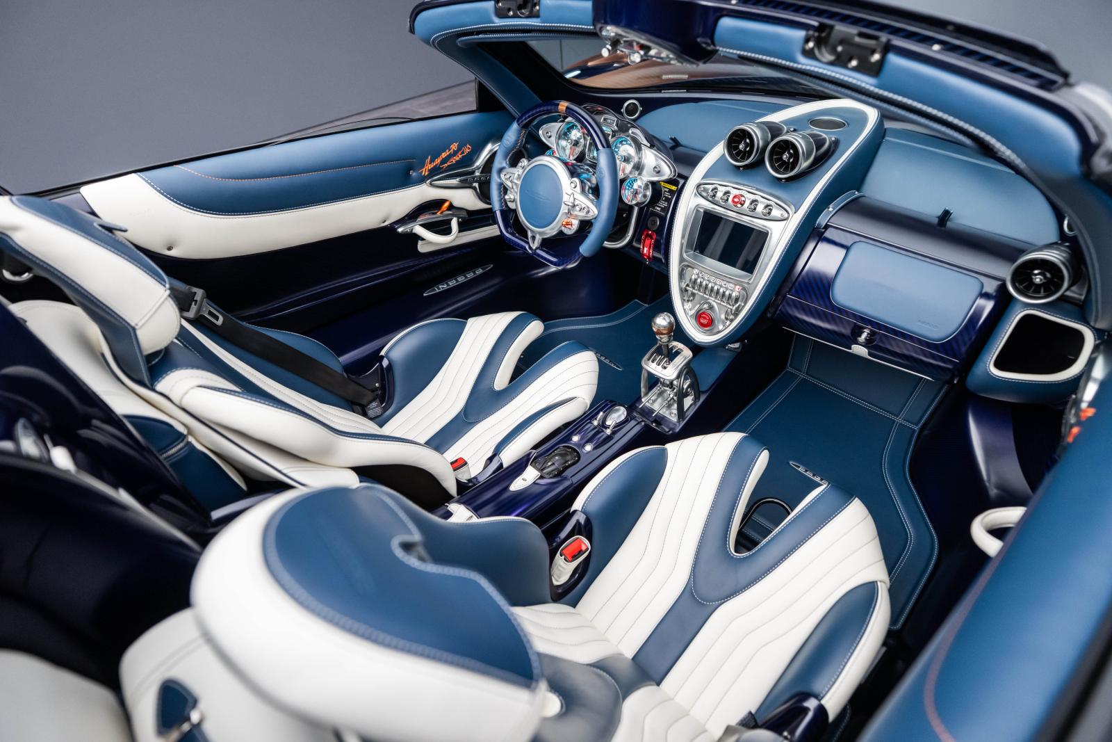 Pagani Huayra ليست مجرد سيارة، بل تحفة فنية، والتحف الفنية تتعاظم قيمتها مع الزمن لا تتضائل